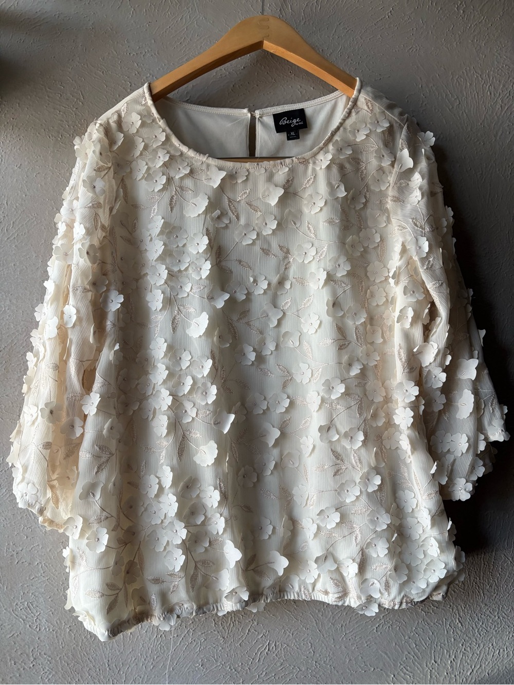 ECI Ivory 3D Floral Appliqué Blouse